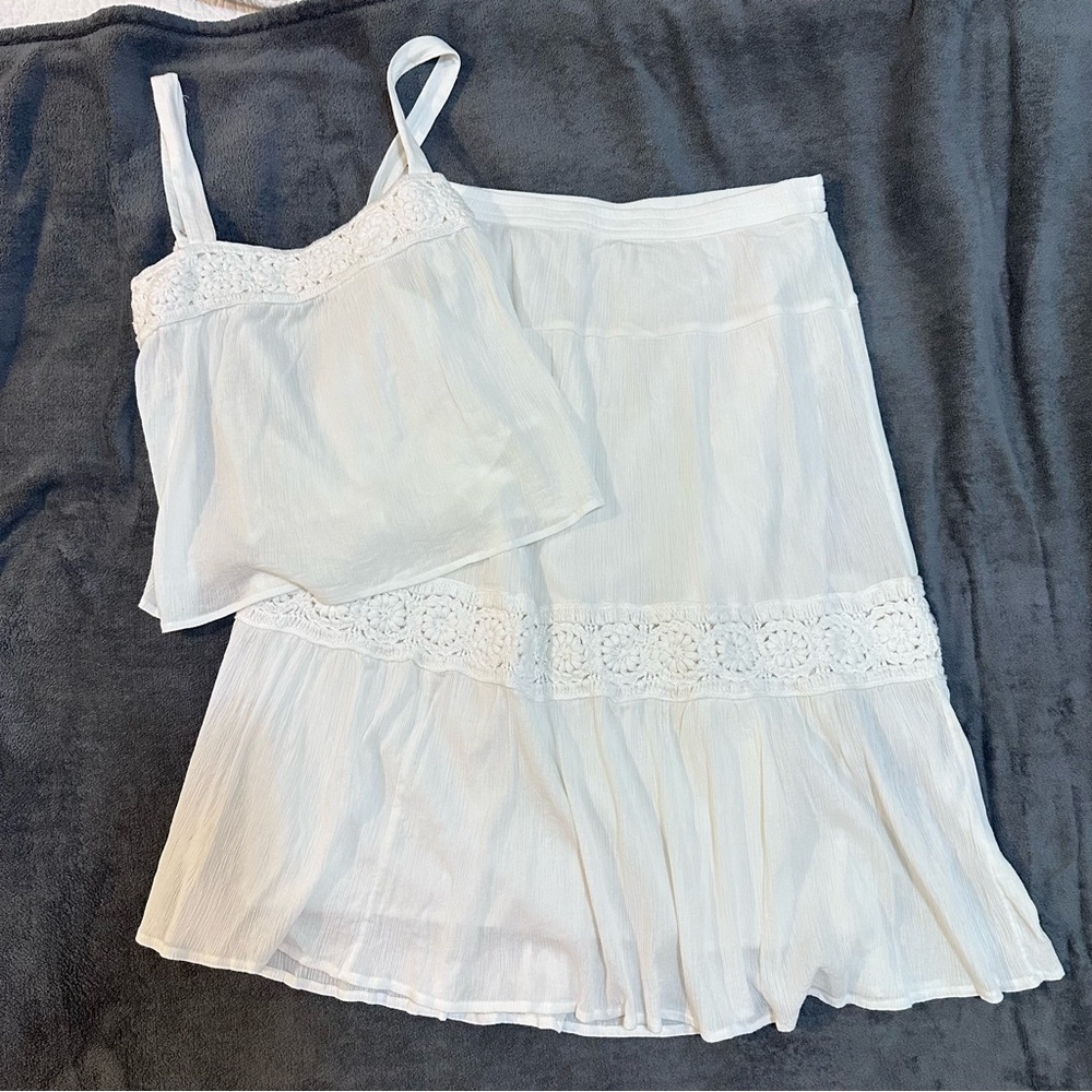 Lucky Brand White Crochet Trim A-Line Skirt Set
